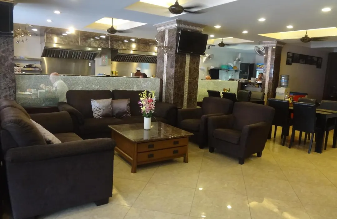 Maleez Lodge-1