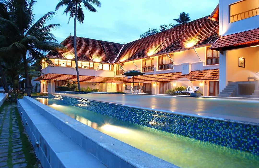 Lemon Tree Vembanad Lake Resort, Kerala-1