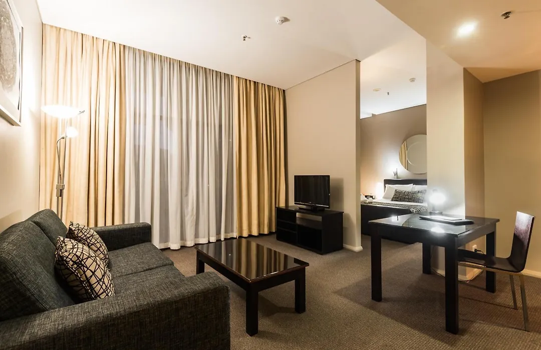 Clarendon Hotel-1