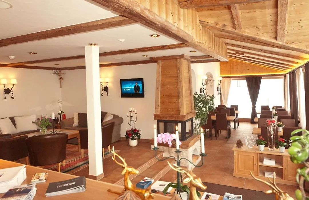Waldpark Hotel Garni-1