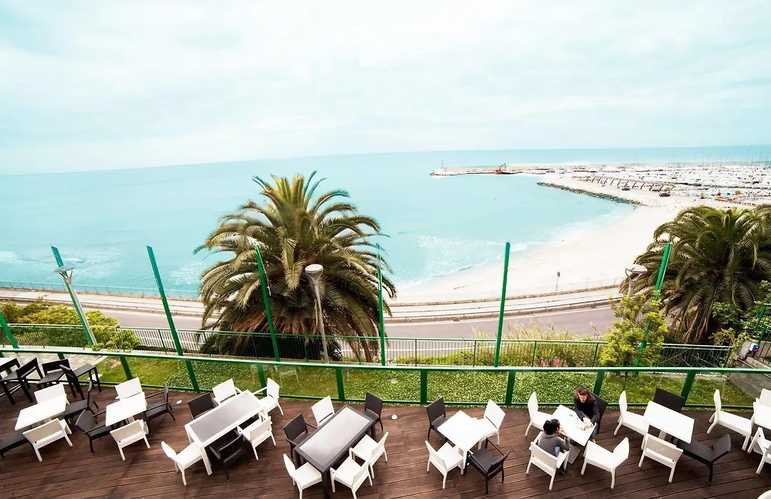 Hotel Del Golfo-1