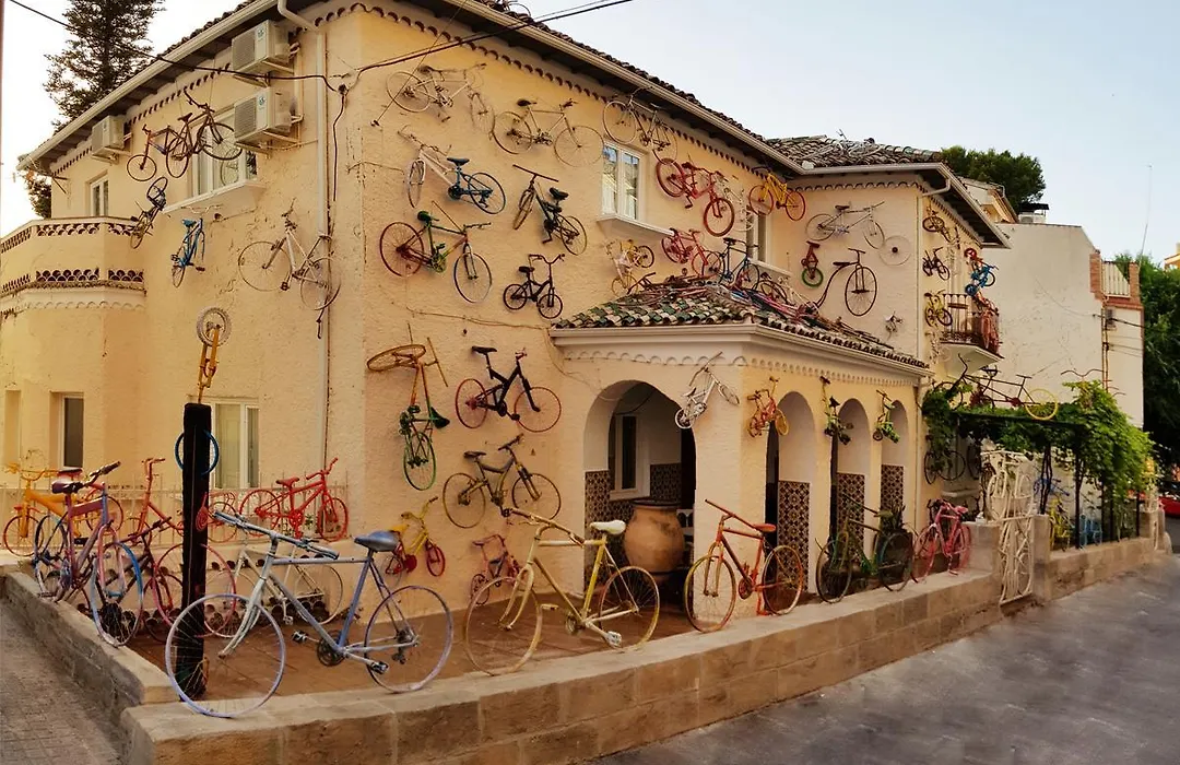 La Casa De Las Bicicletas-1