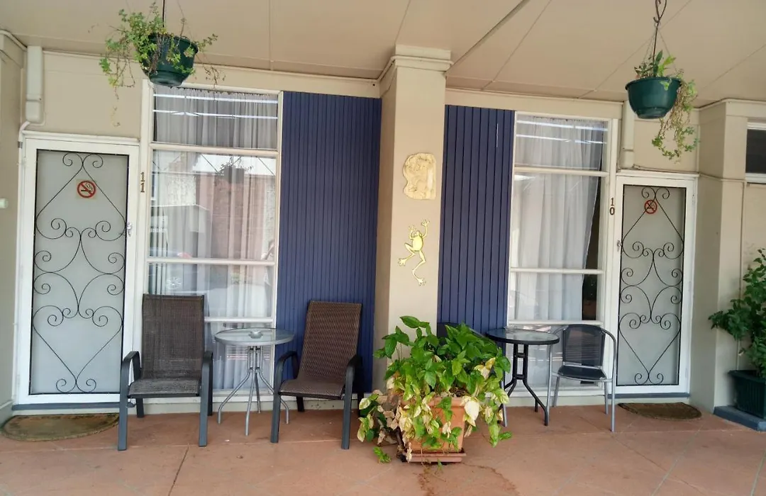 Clifton Motel-1