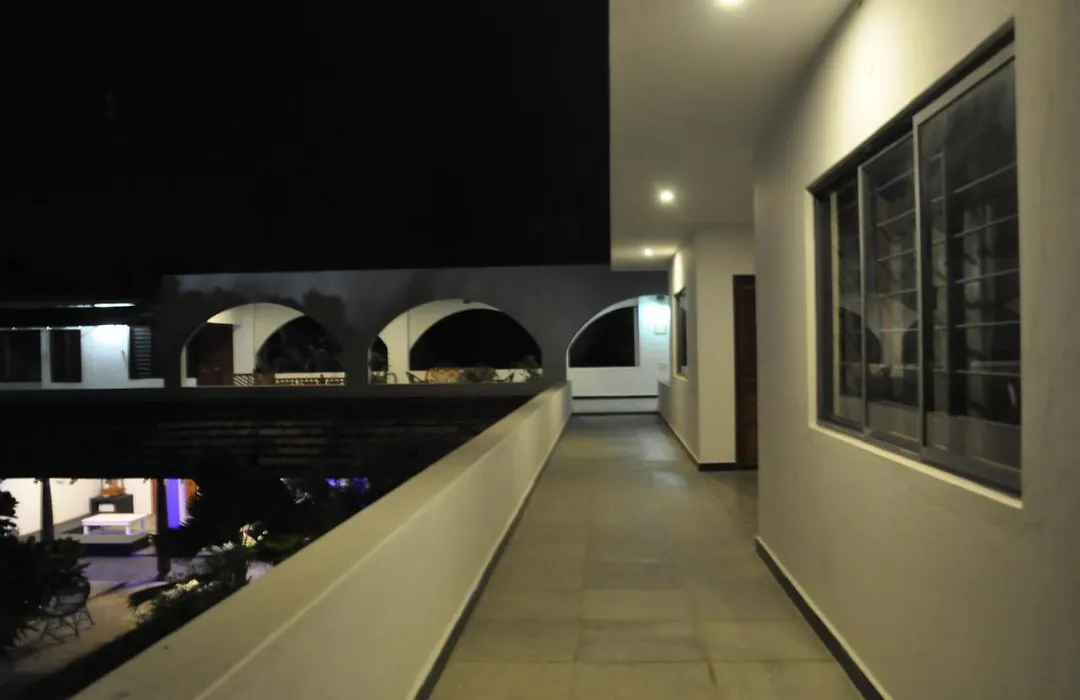 Villa Anna Pondy-1