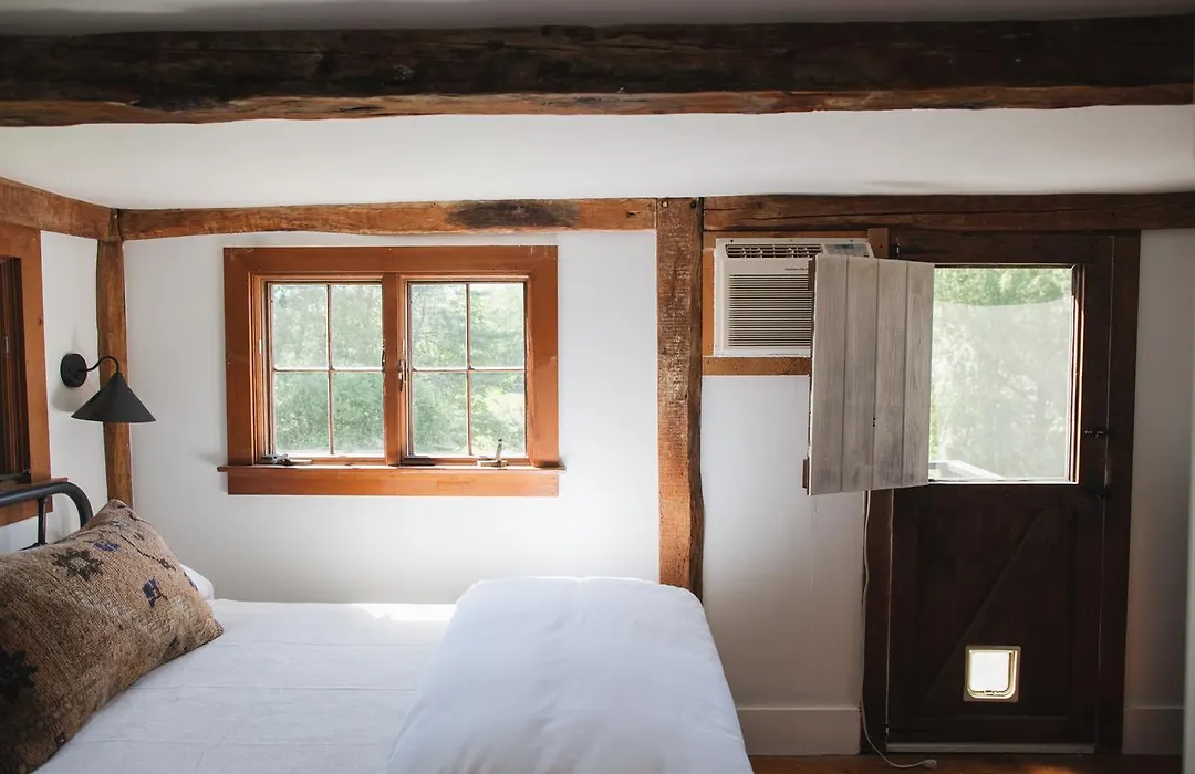 Squire Tarbox Inn-1