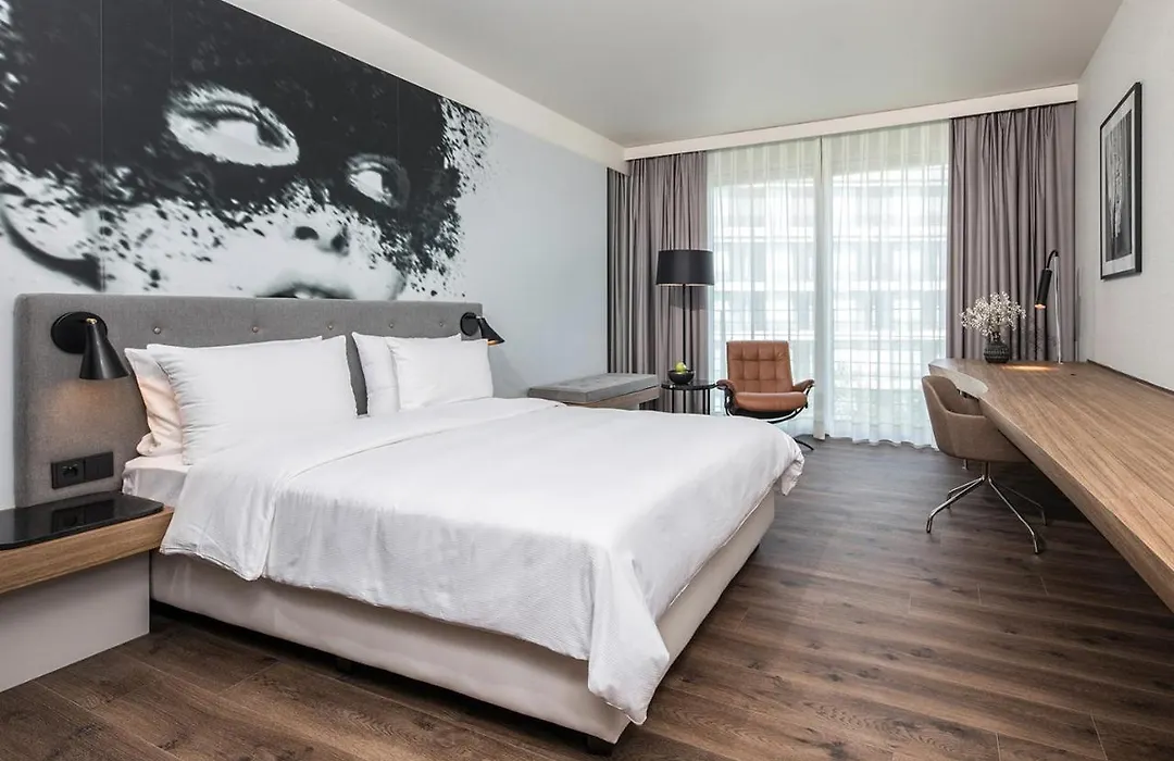 Radisson Blu Hotel Koeln-1