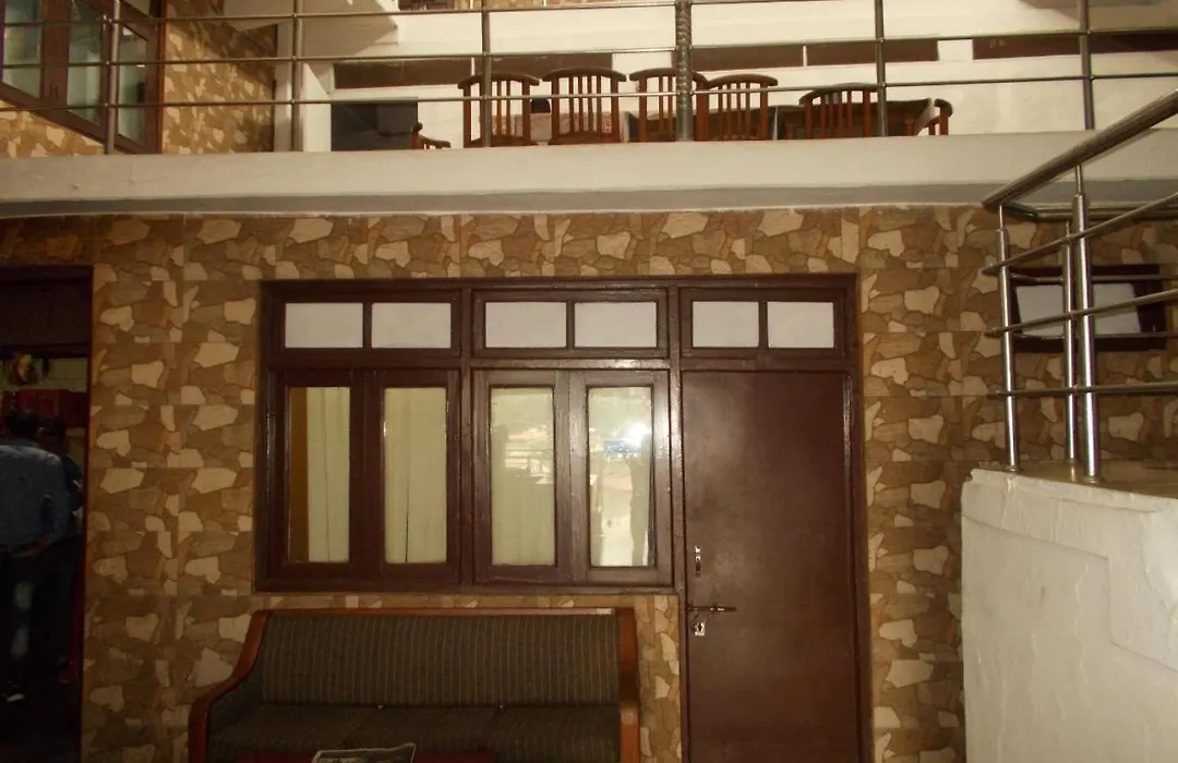Hotel Mansarovar Palace-1