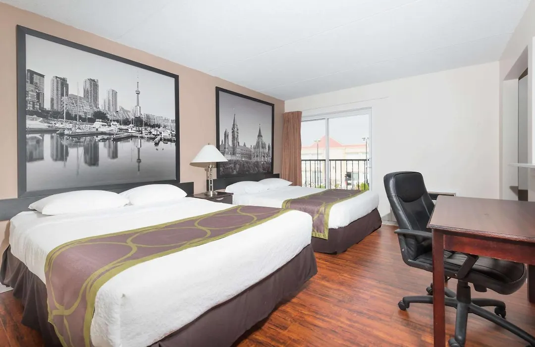Super 8 By Wyndham Cambridge/Kitchener/Waterloo Area-1