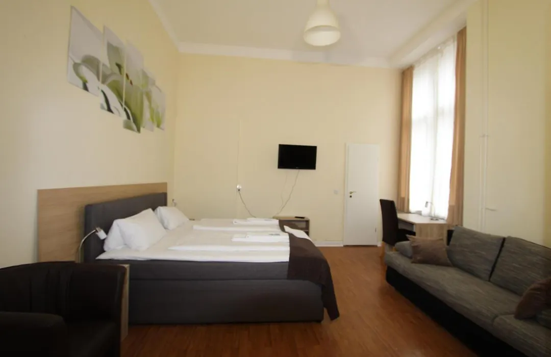 Hotel Elegia am Kurfürstendamm-1