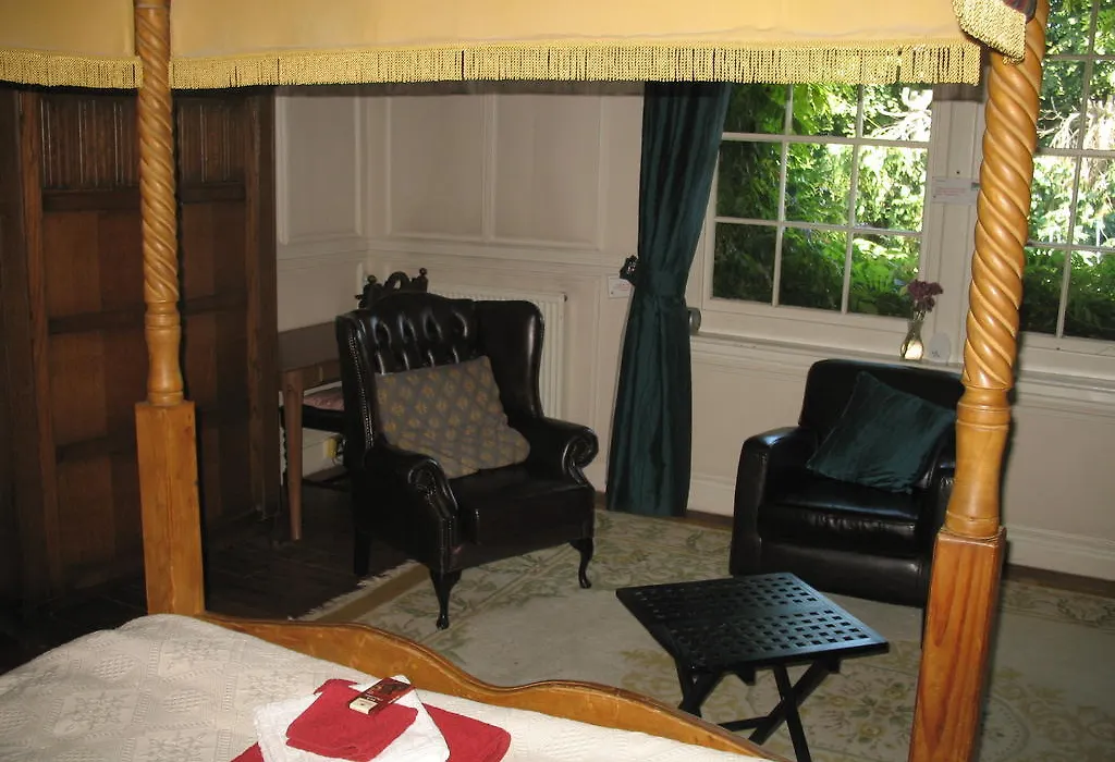 Rothmans B&B-1