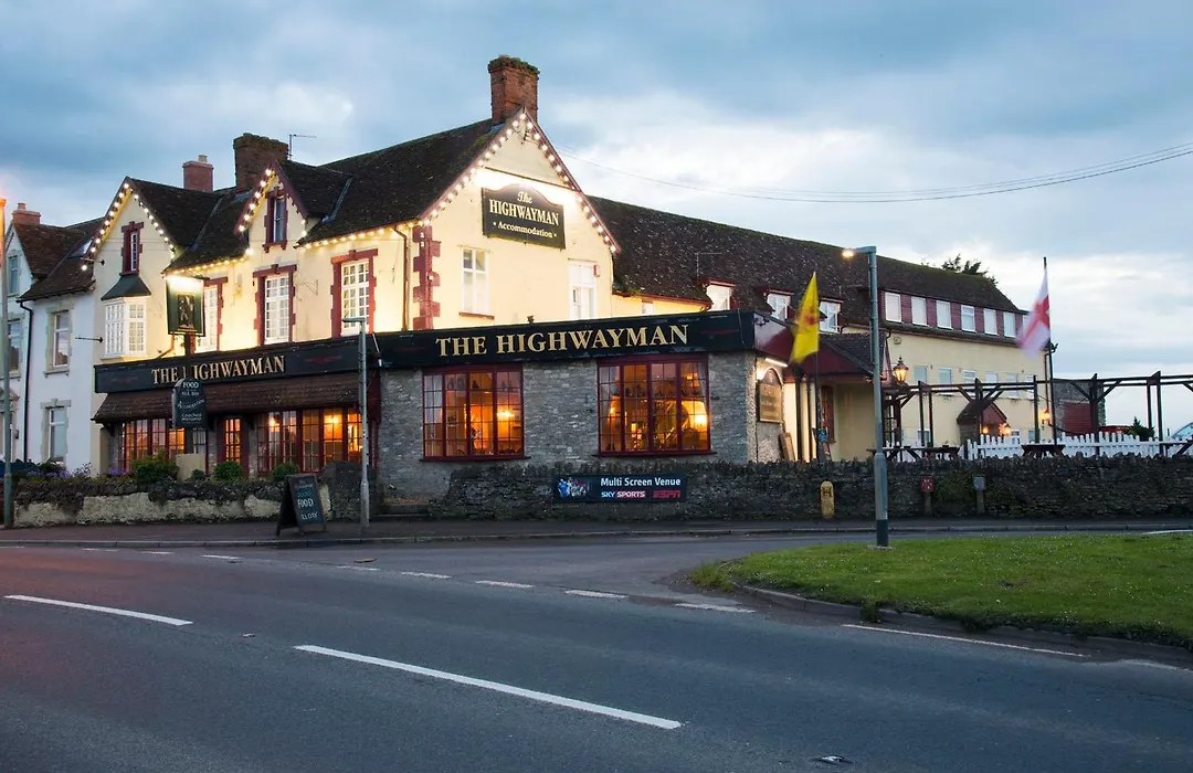 The Highwayman Inn-1