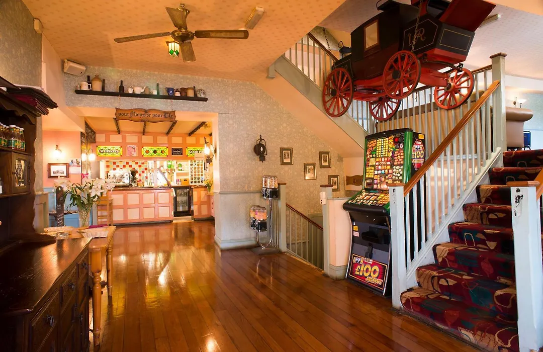 The Highwayman Inn-1