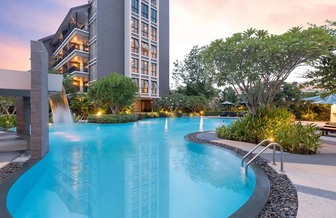 Manhattan Pattaya Hotel - Sha Extra Plus-1