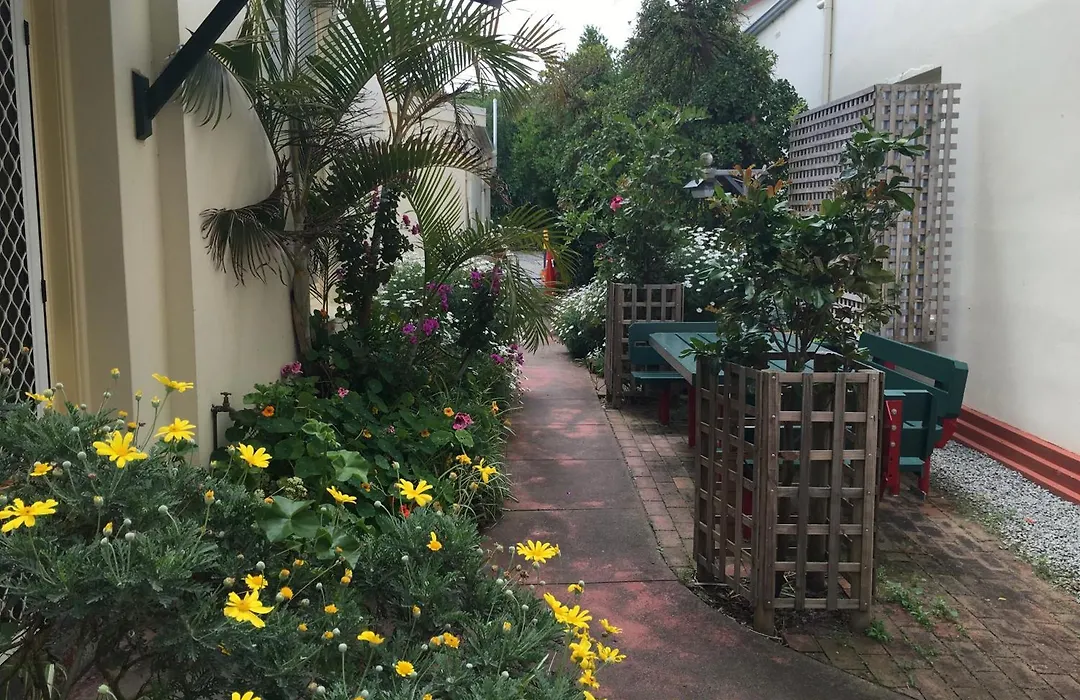 Albany Foreshore Guest House-1