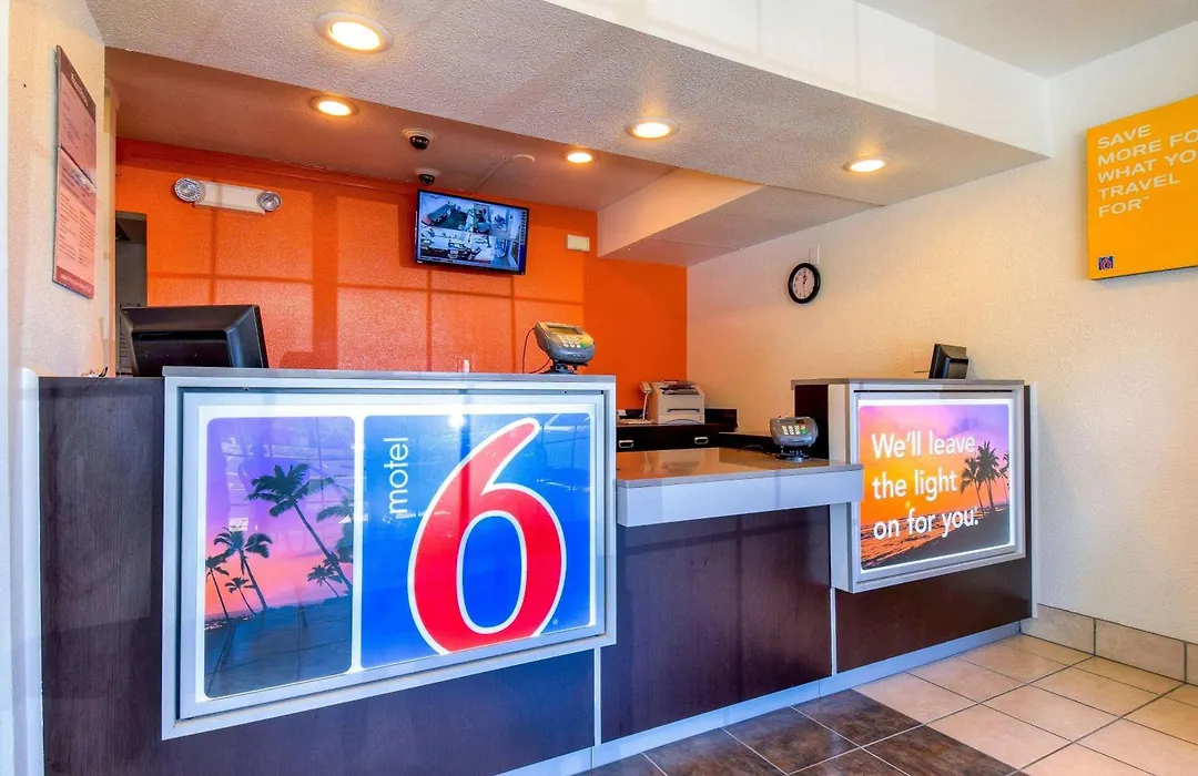 Motel 6-Pomona, Ca - Los Angeles-1