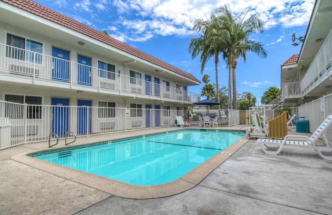 Motel 6-Costa Mesa, Ca-1