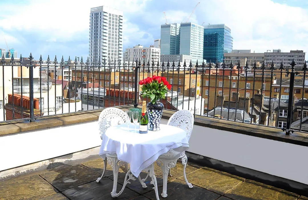 Park Lane City Apartments-1