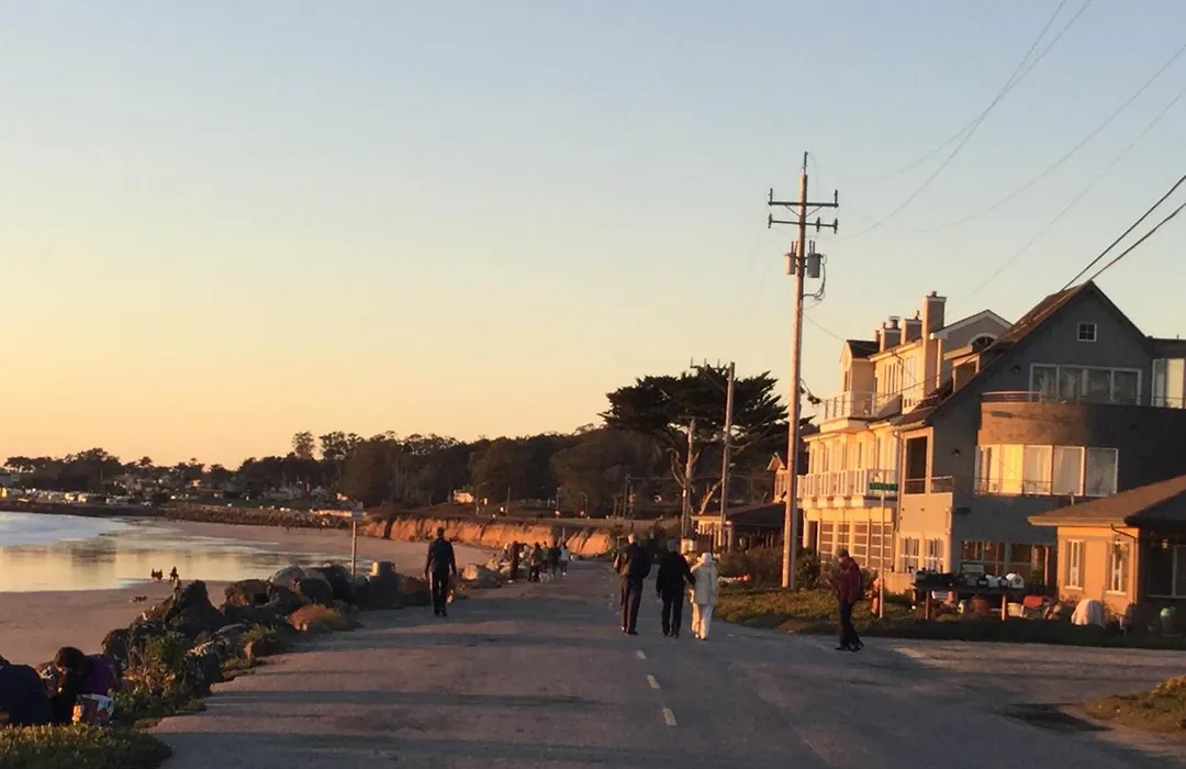 The Oceanfront Stay On Miramarbeach Hmb-1