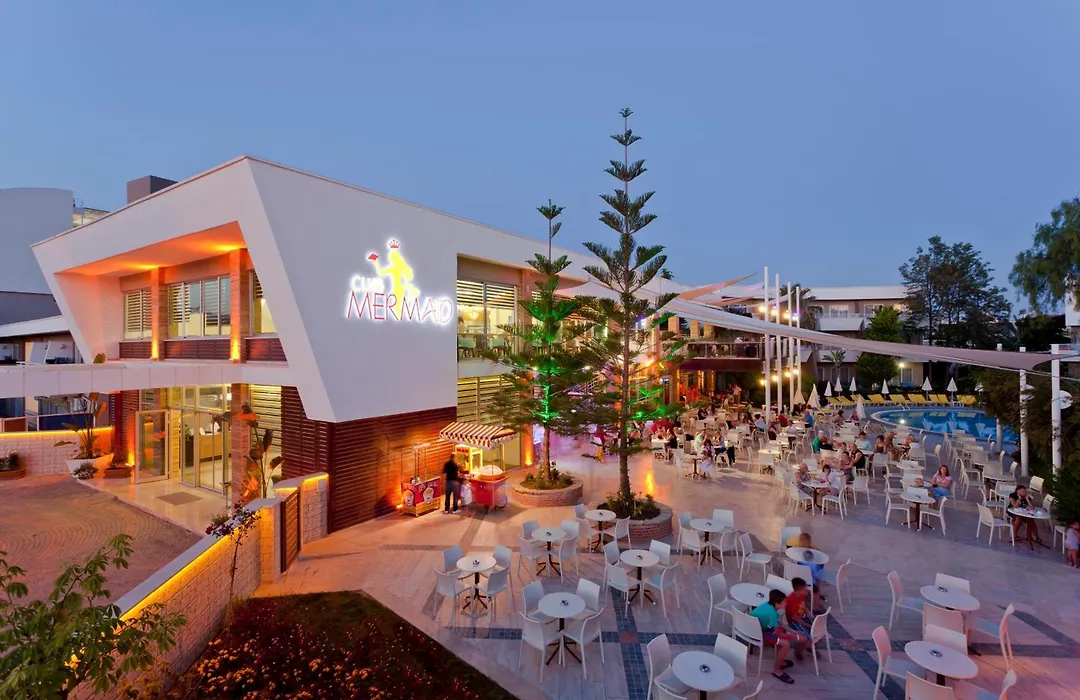 Club Mermaid Village-1