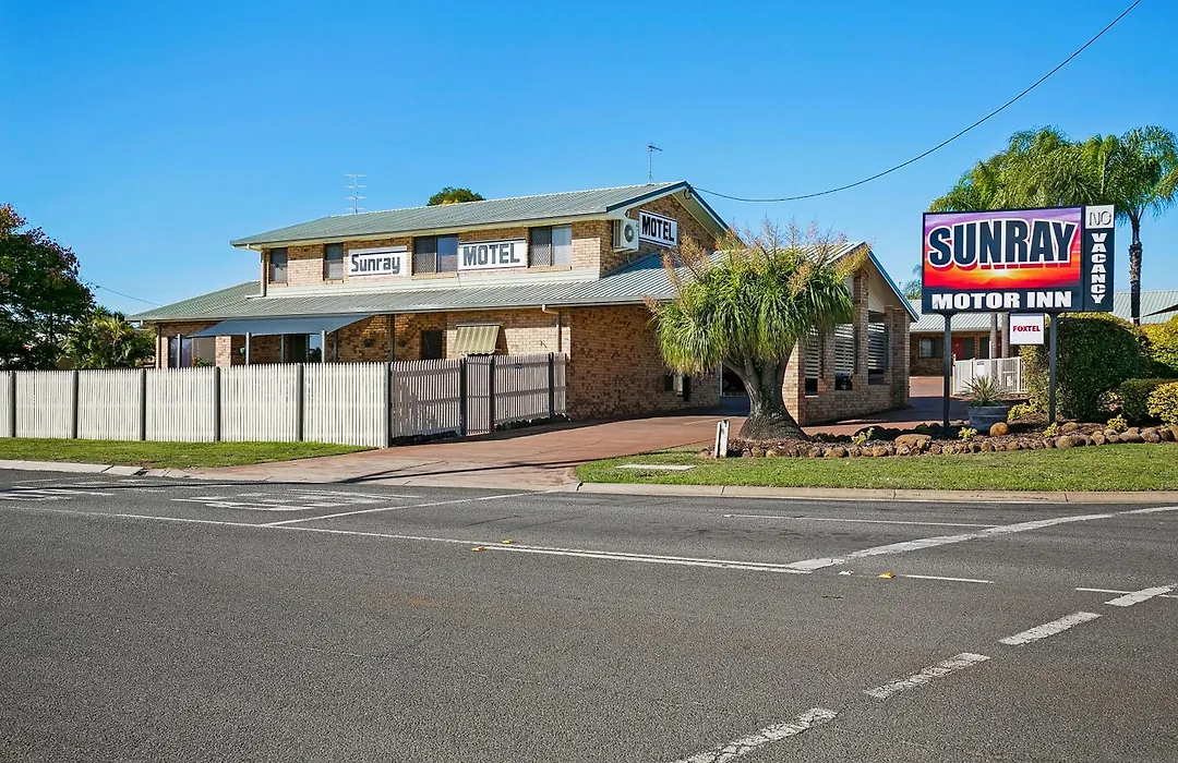 Sunray Motor Inn-1