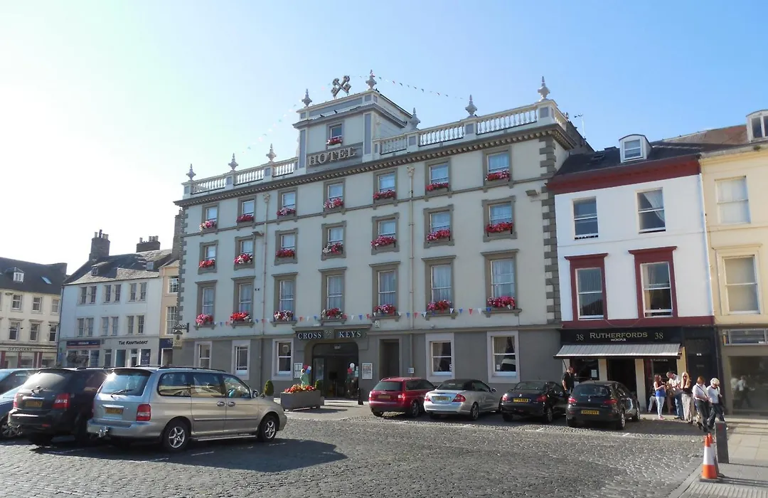 Cross Keys Hotel, Kelso-1