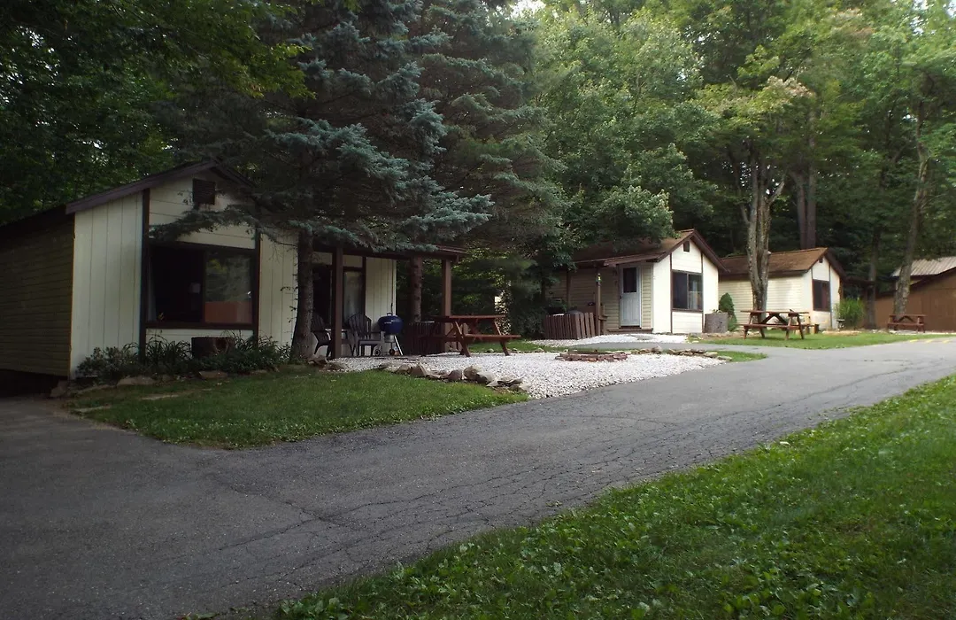 Hemlock Campground And Cottages-1