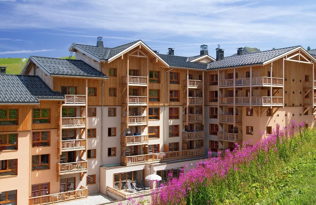 Résidence Prestige Odalys Front de Neige-1