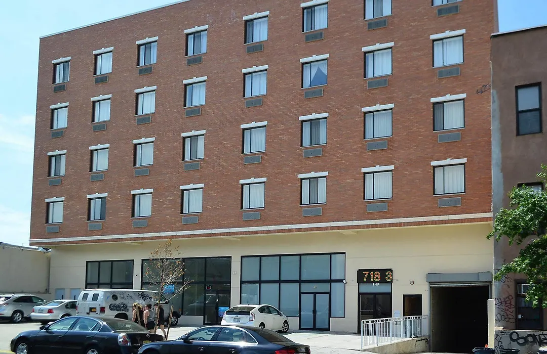 Bogart Hotel-1