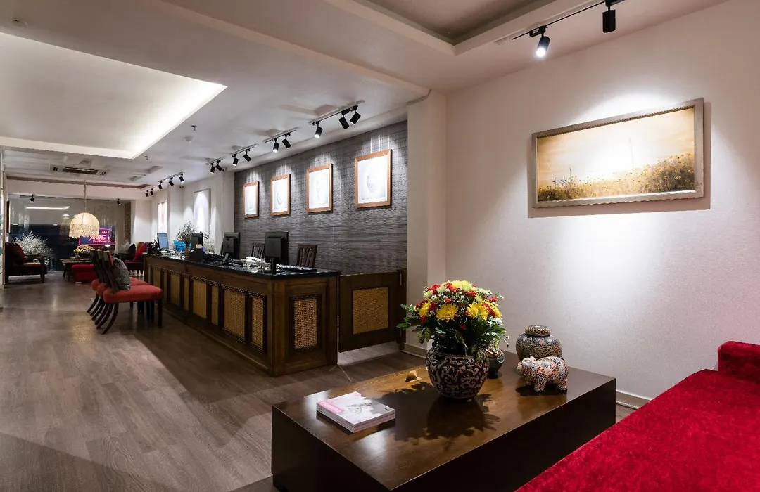 Asian Ruby Center Point Hotel & Spa-1