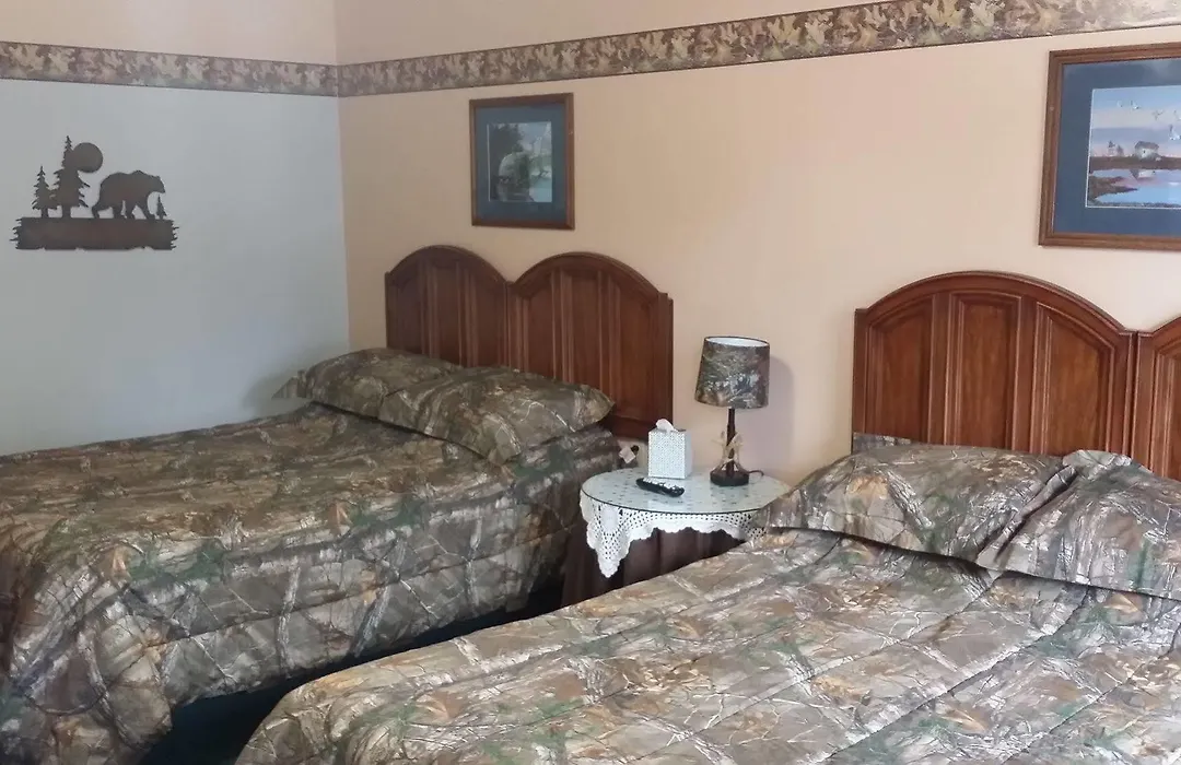 River Country Motor Lodge-1