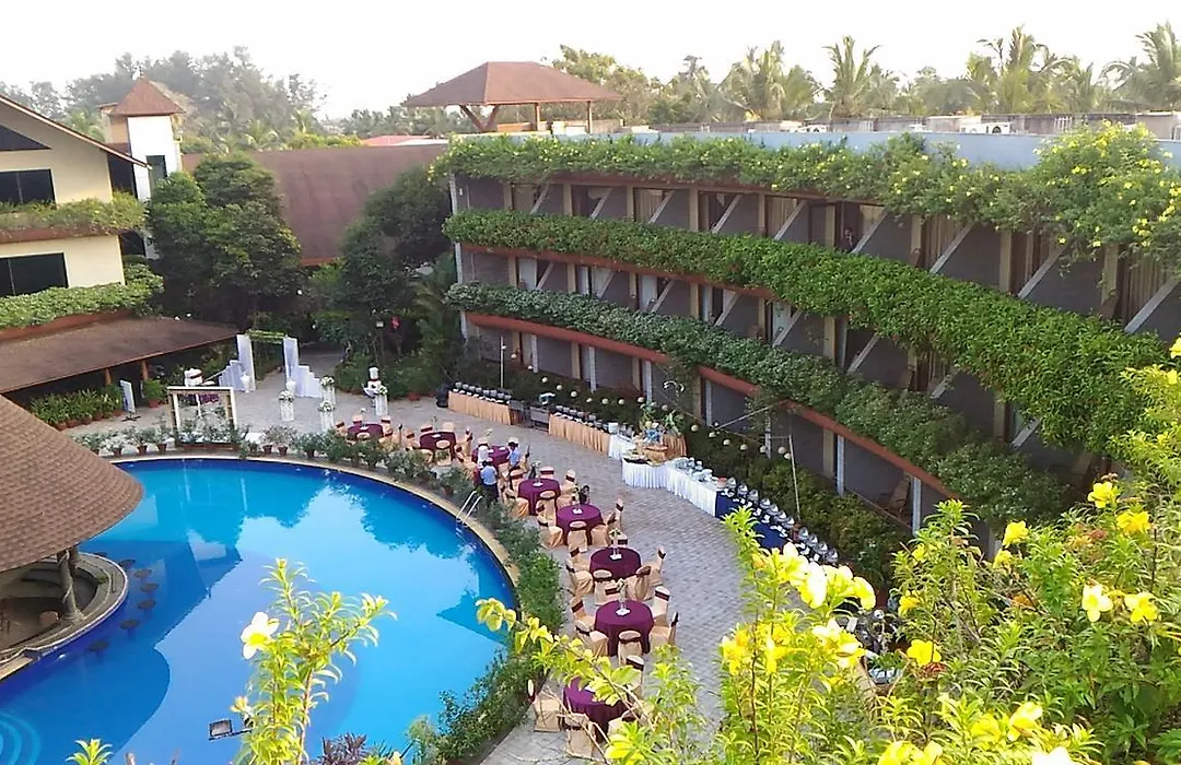 Uday Suites - The Airport Hotel-1