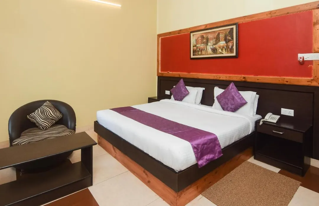Hotel Varuna-1