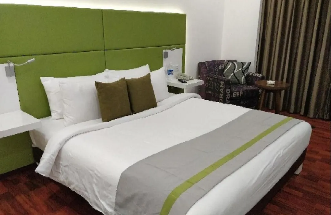 Lemon Tree Hotel, Banjara Hills, Hyderabad-1