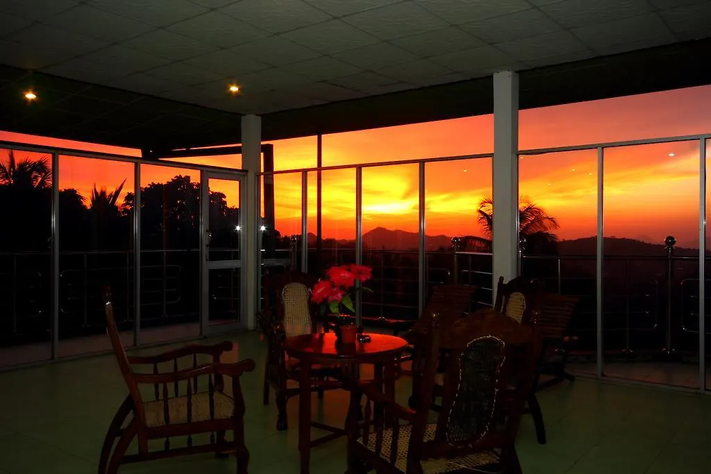 Delma Mount View Hotel-1