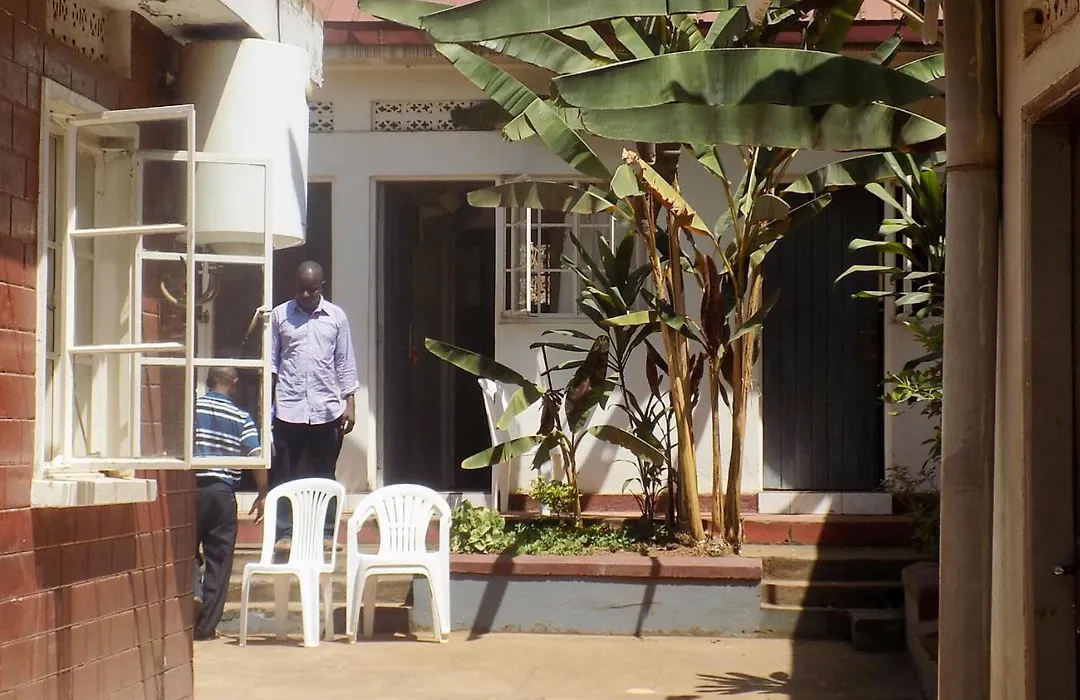 Manhattan Guesthouse Kampala-1