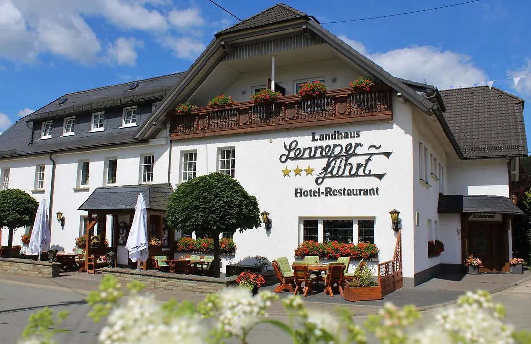 Landhaus Lenneper-Fuehrt-1