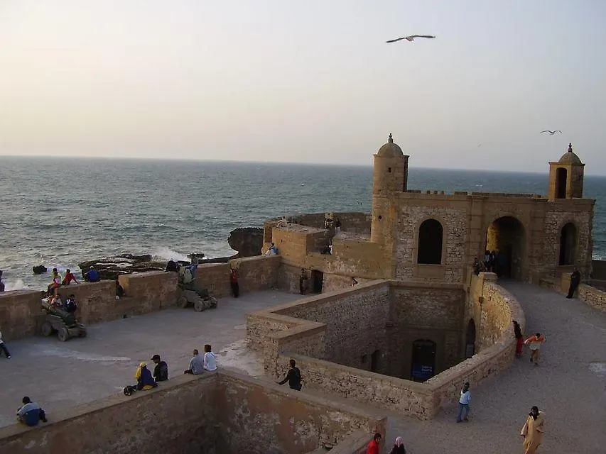Caverne D'Ali Baba-1