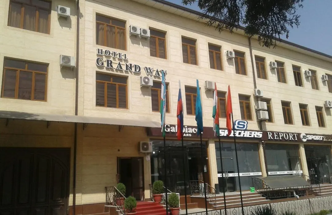 Hotel "Grand Way"-1