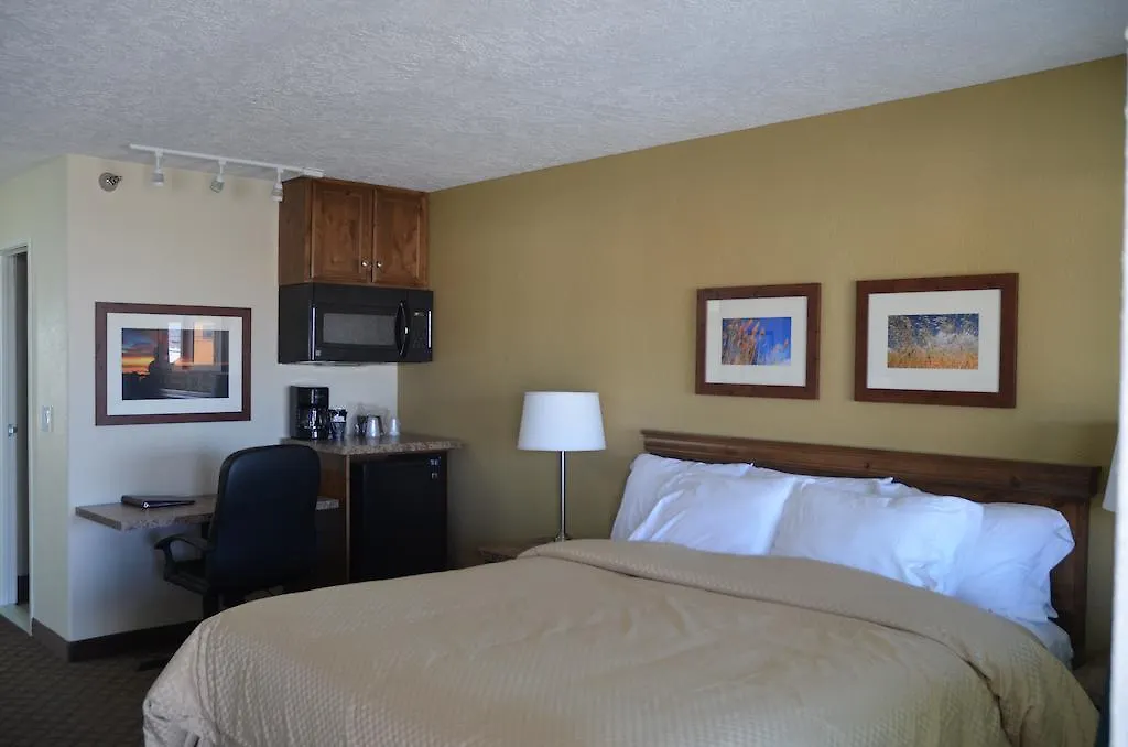 Rodeway Inn & Suites-1