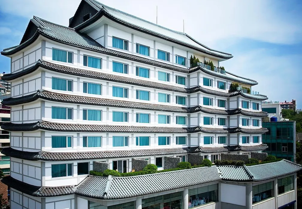 Hotel Illua-1