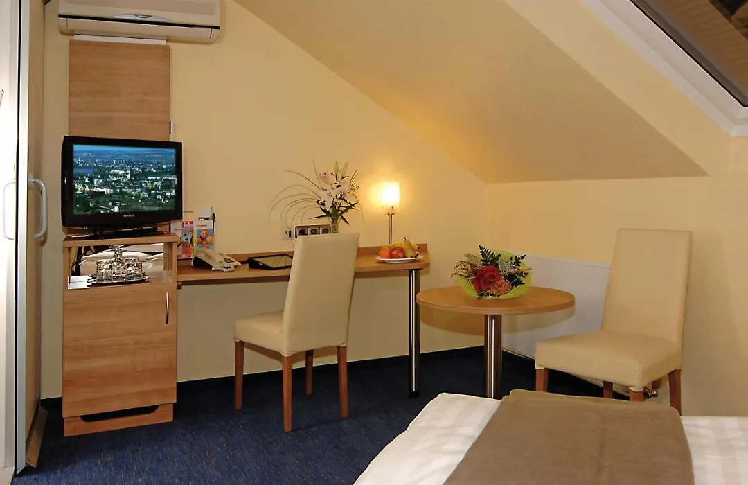 Hotel Ostmeier-1