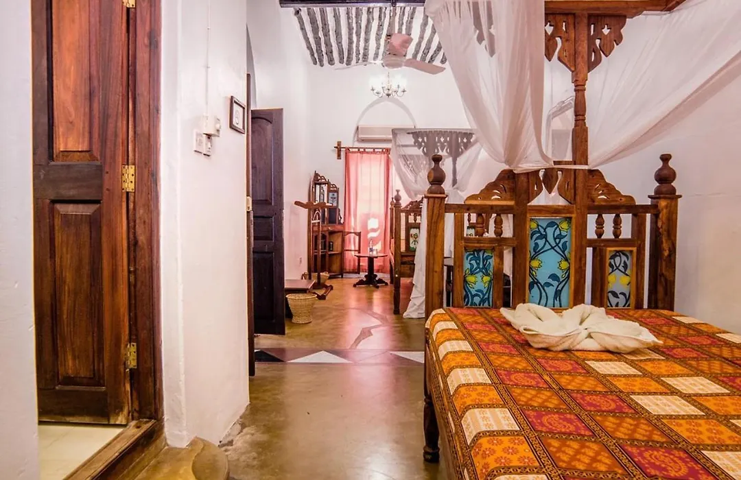 Zanzibar Coffee House-1