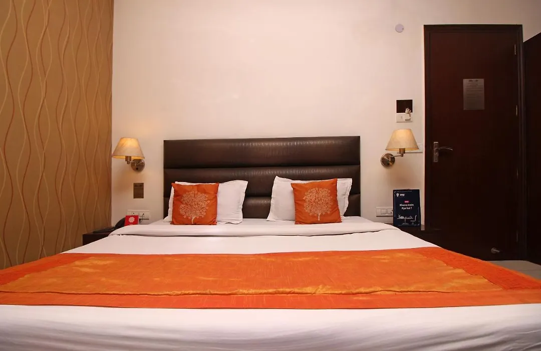 Hotel Arina Inn-1