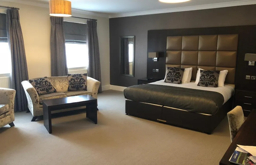 Lion Hotel-1