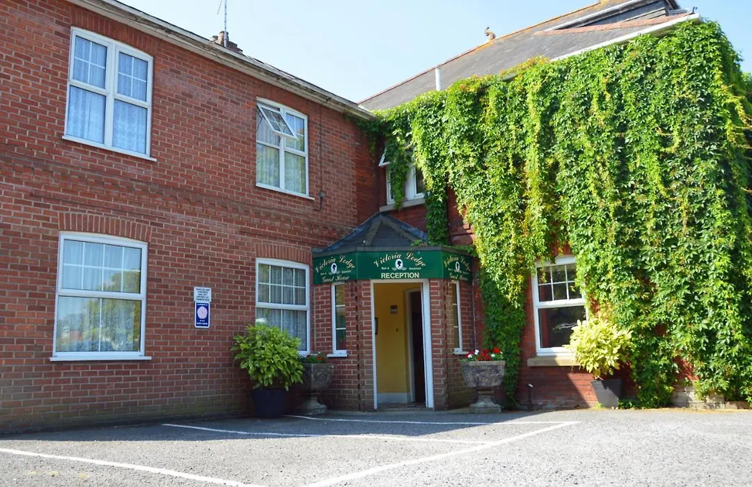 Victoria Lodge Guest House-1