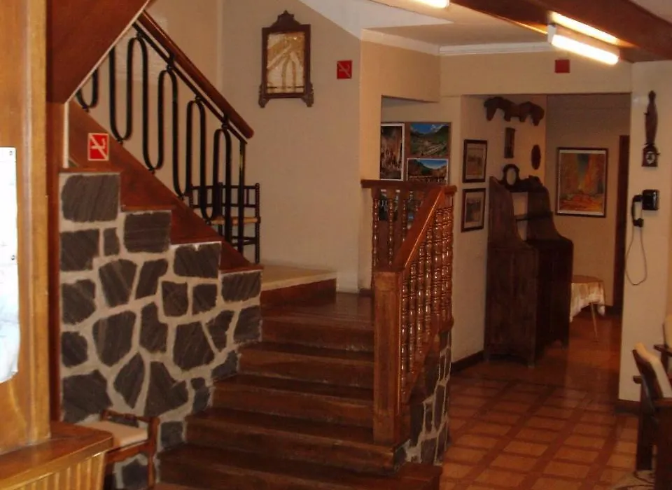 Hostal Rita Belvedere-1