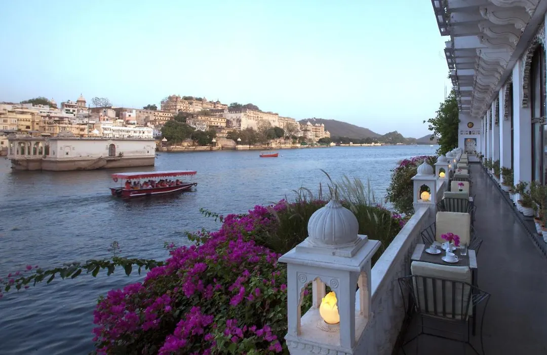 Lake Pichola Hotel-1