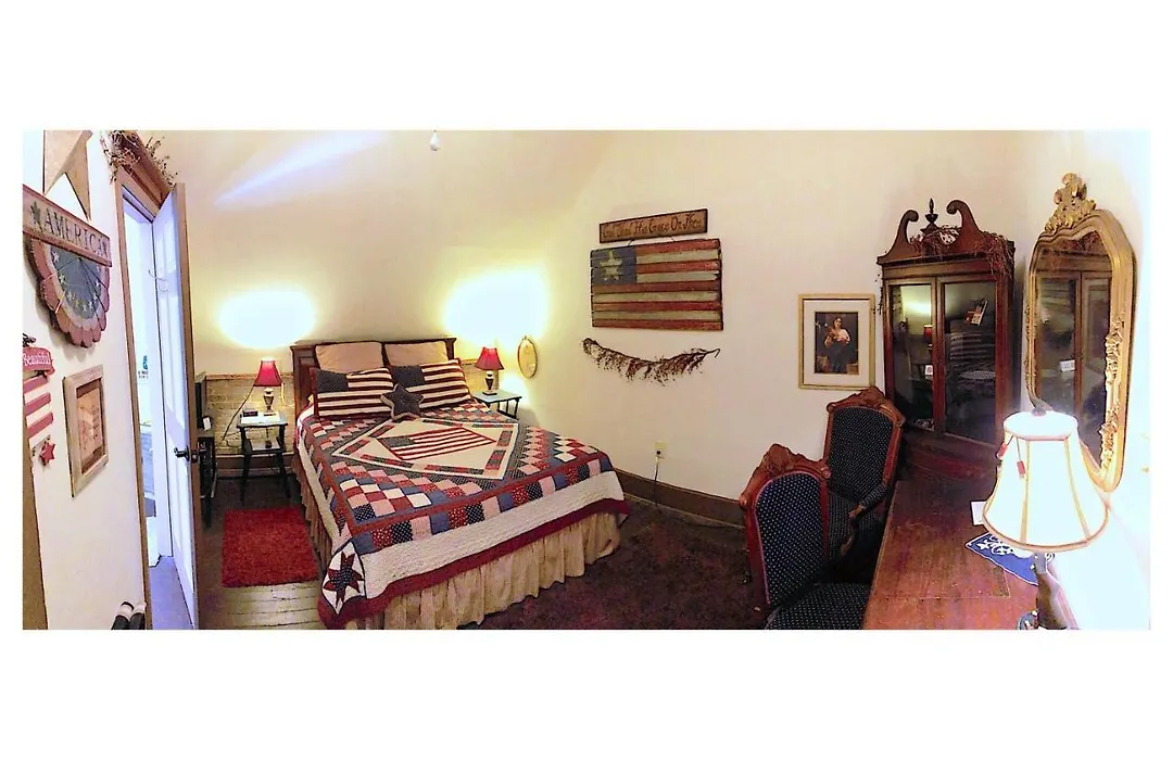 Main Street Bed & Breakfast-1