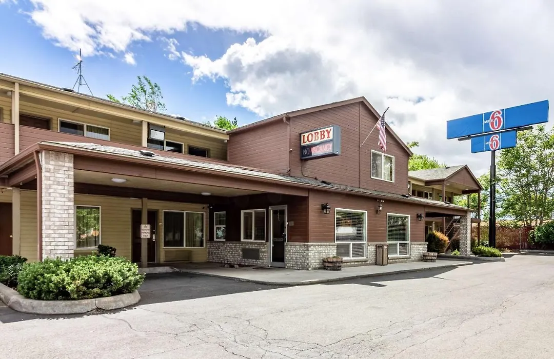Motel 6-Yakima, Wa - Downtown-1