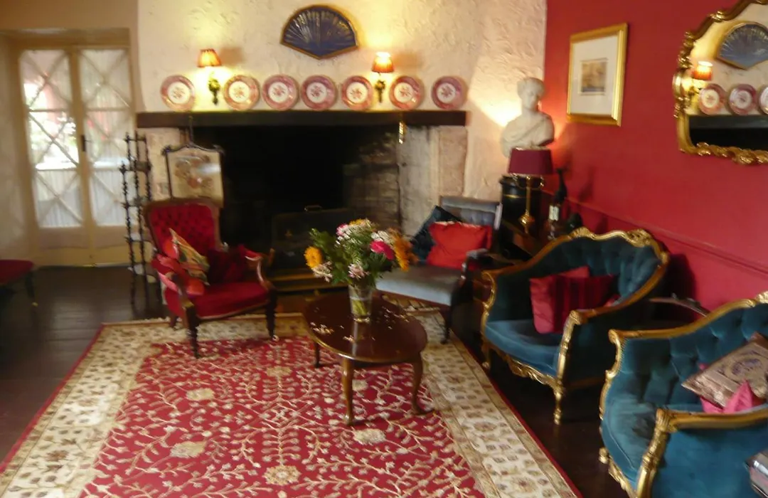 Meryan House Hotel-1